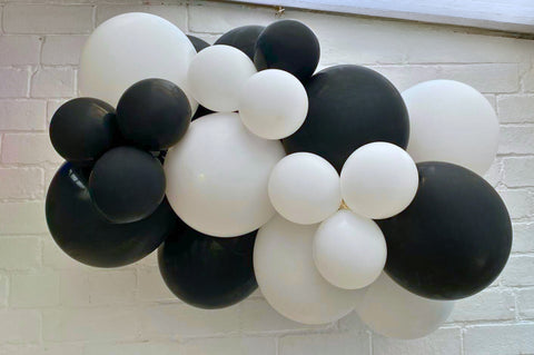 Black & White Organic Garland