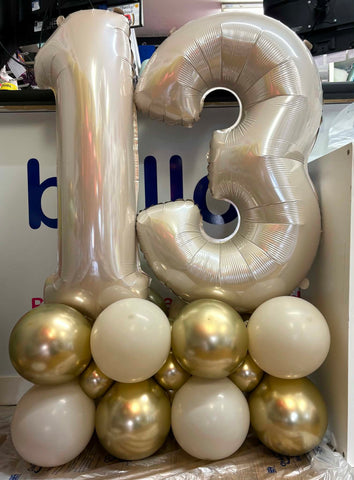 Nude & Glossy Gold Horizontal Number Stack